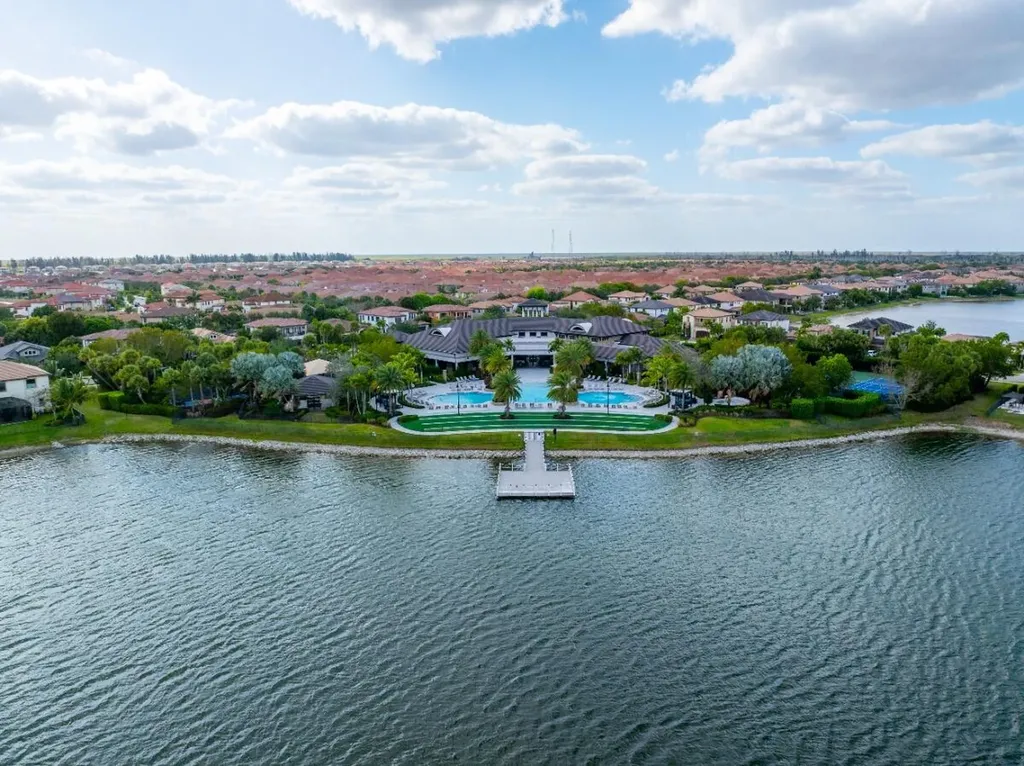 11415 E Watercrest Circle Circle E Parkland FL 33076