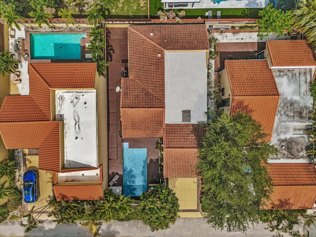 20331 NE 10th Court Miami FL 33179