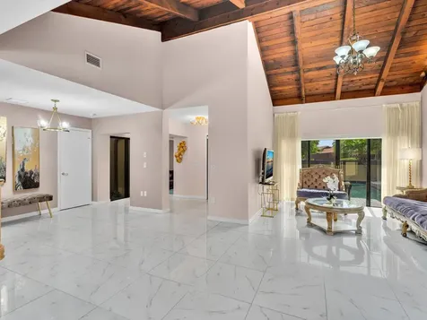 20331 NE 10th Court Miami FL 33179