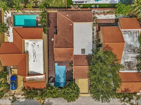 20331 NE 10th Court Miami FL 33179