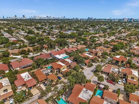 20331 NE 10th Court Miami FL 33179