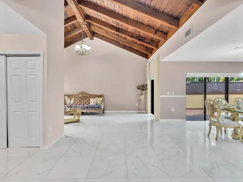 20331 NE 10th Court Miami FL 33179
