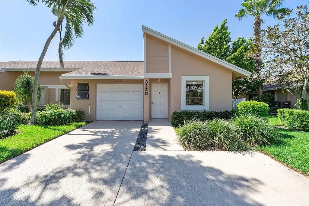 8230 Springtree Road Boca Raton FL 33496