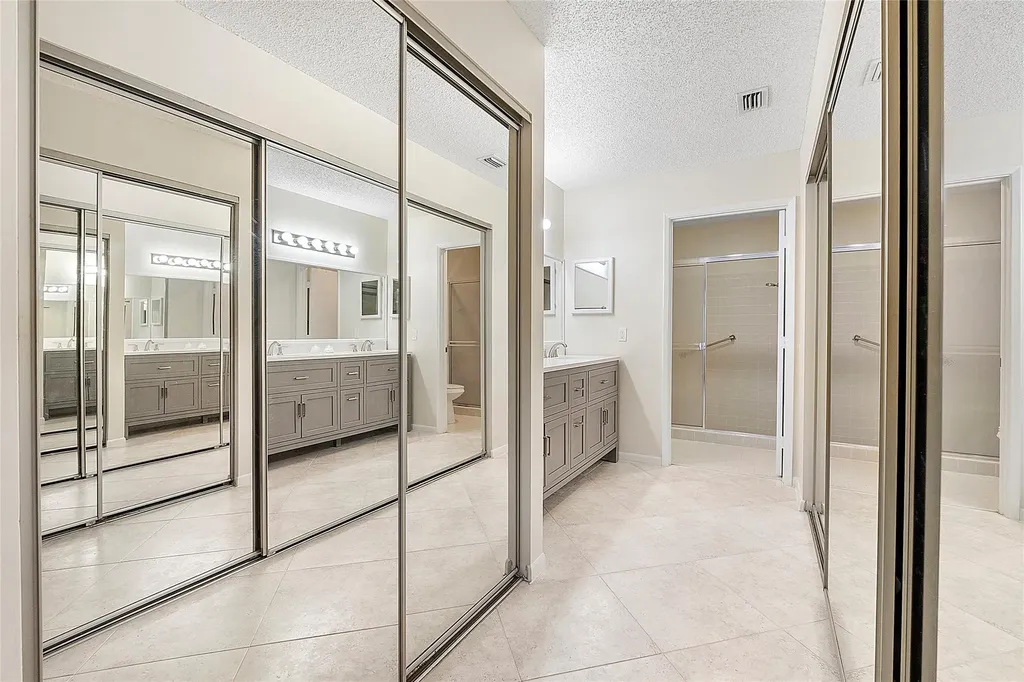 8230 Springtree Road Boca Raton FL 33496