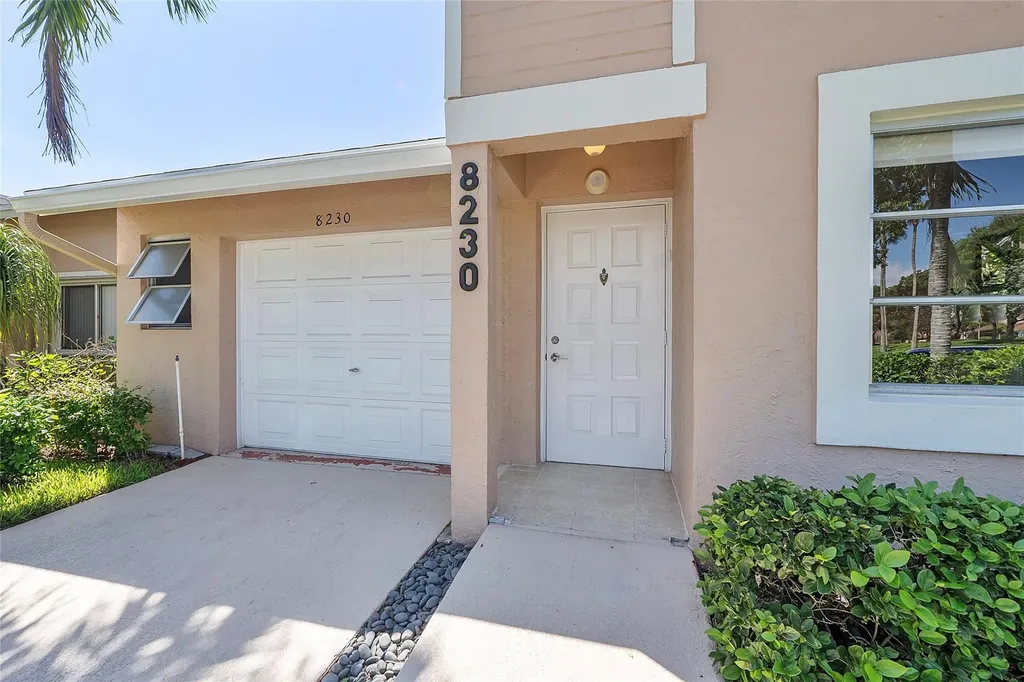8230 Springtree Road Boca Raton FL 33496