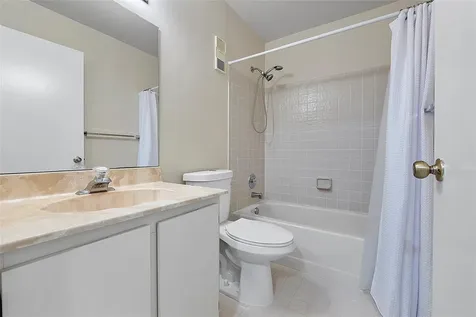 8230 Springtree Road Boca Raton FL 33496