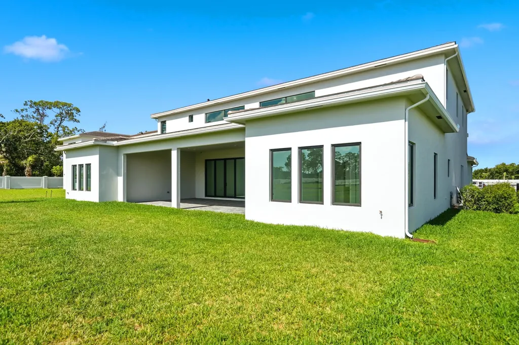 7738 Longchamp Lane Lake Worth FL 33449