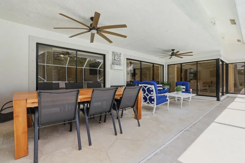 15600 Rolling Meadows Circle Wellington FL 33414