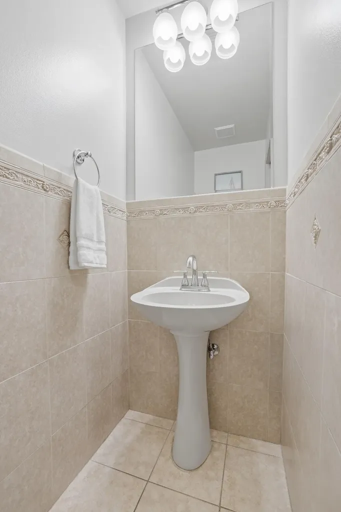 15600 Rolling Meadows Circle Wellington FL 33414