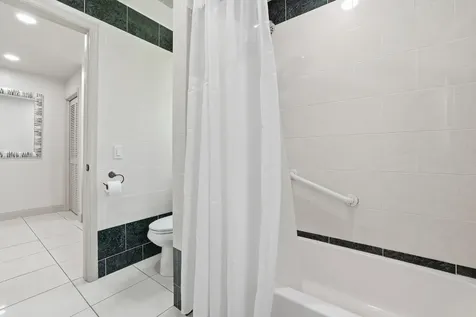 15600 Rolling Meadows Circle Wellington FL 33414