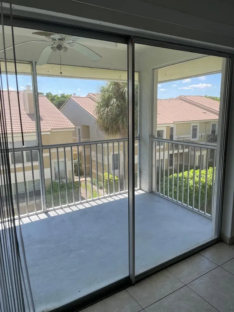 13851 Oneida Drive Delray Beach FL 33446