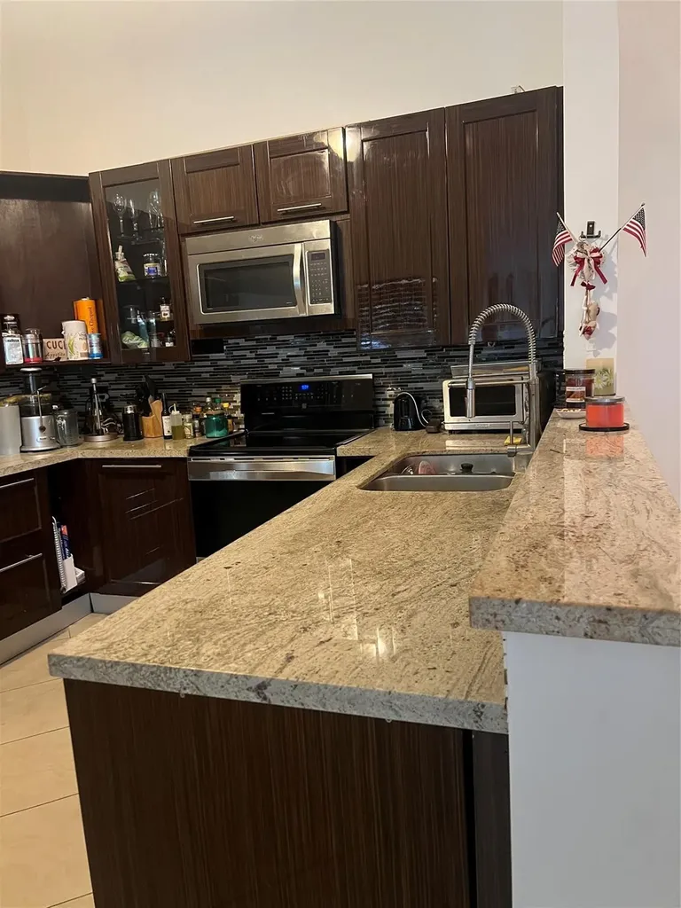 13851 Oneida Drive Delray Beach FL 33446