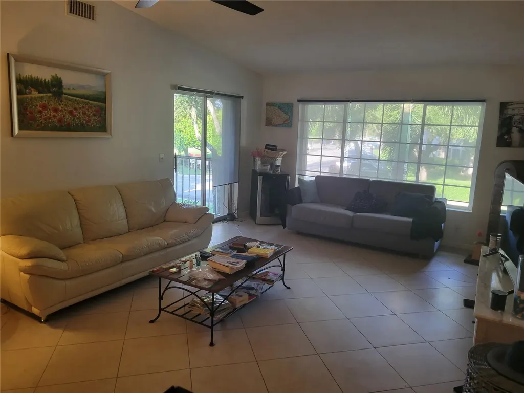13851 Oneida Drive Delray Beach FL 33446