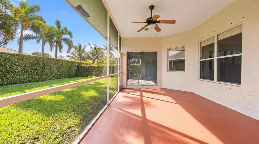 106 Fernwood Crescent Royal Palm Beach FL 33411