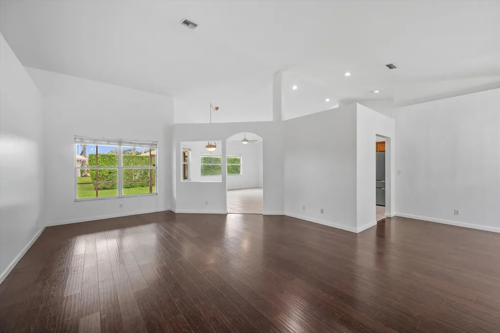 106 Fernwood Crescent Royal Palm Beach FL 33411