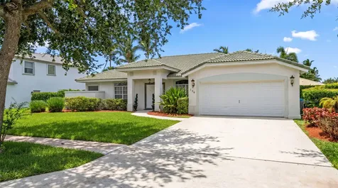106 Fernwood Crescent Royal Palm Beach FL 33411