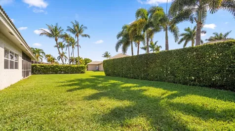 106 Fernwood Crescent Royal Palm Beach FL 33411