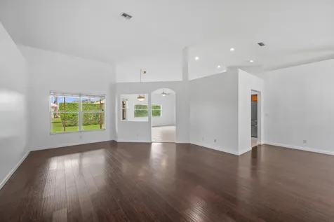 106 Fernwood Crescent Royal Palm Beach FL 33411