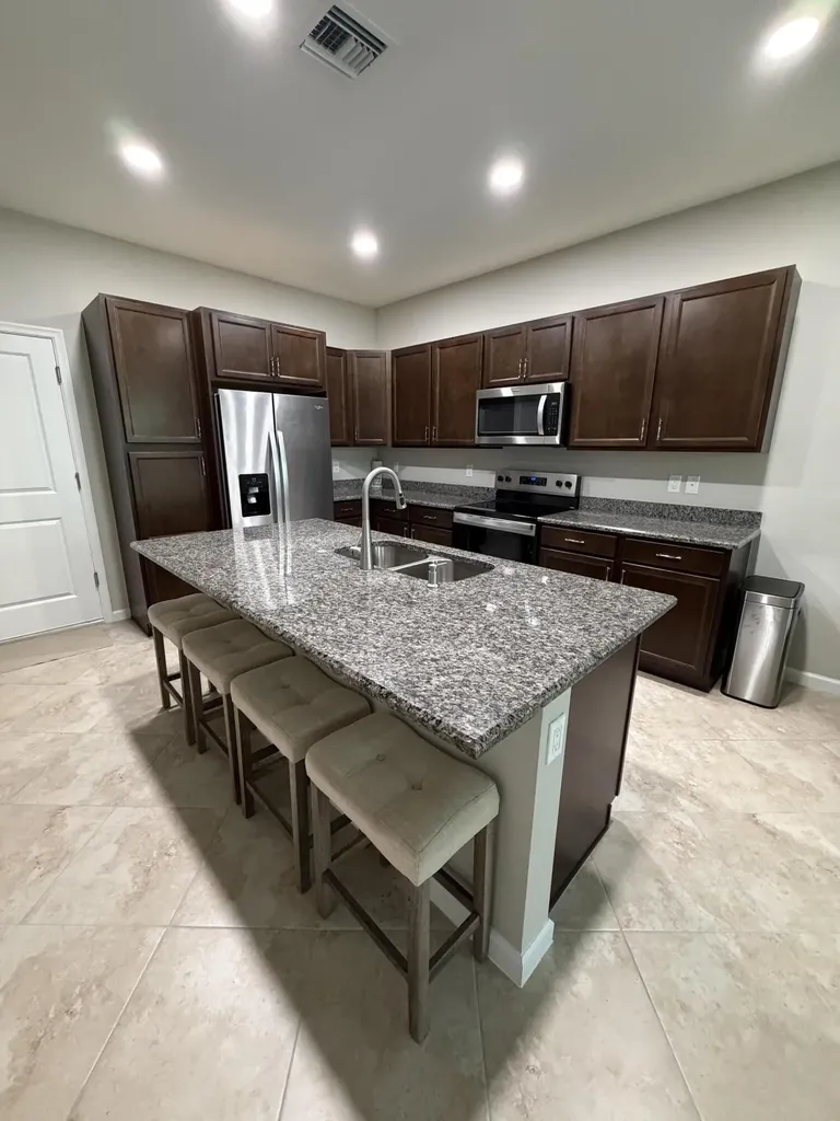 4773 N Longwood Lake Square The Acreage FL 33470