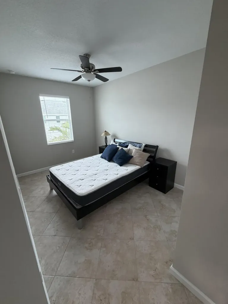 4773 N Longwood Lake Square The Acreage FL 33470