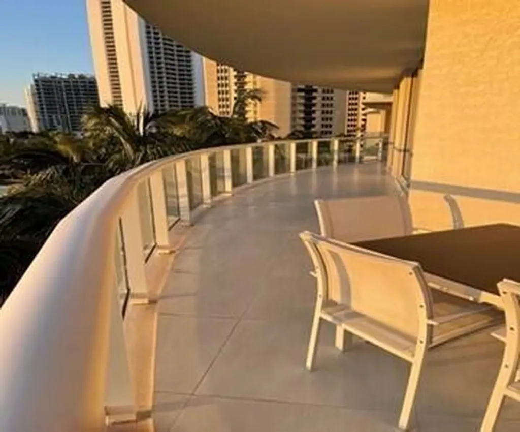 2700 N Ocean Drive Riviera Beach FL 33404