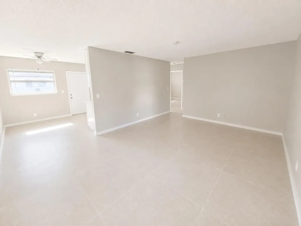 1794 Juno Road North Palm Beach FL 33408