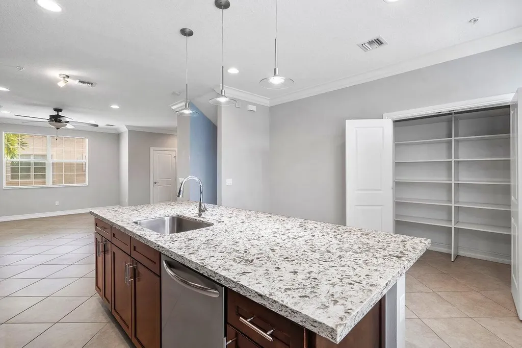 224 S Federal Highway Lake Worth Beach FL 33460