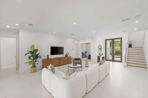 1160 Emerald Lane Riviera Beach FL 33404