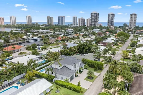 1160 Emerald Drive Riviera Beach FL 33404