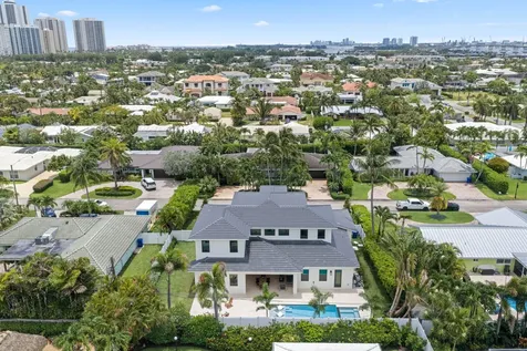 1160 Emerald Lane Riviera Beach FL 33404