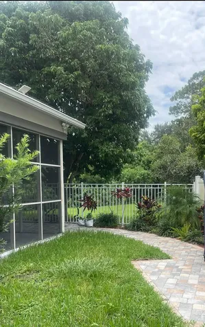 4251 Pine Hollow Circle Greenacres FL 33463