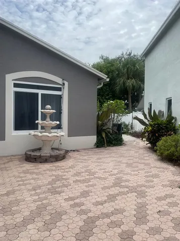 4251 Pine Hollow Circle Greenacres FL 33463