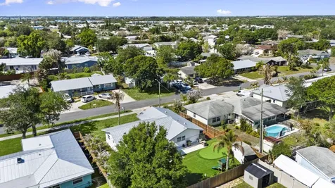 1729 NE 23rd Terrace Jensen Beach FL 34957