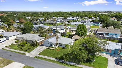 1729 NE 23rd Terrace Jensen Beach FL 34957