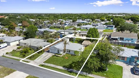 1729 NE 23rd Terrace Jensen Beach FL 34957