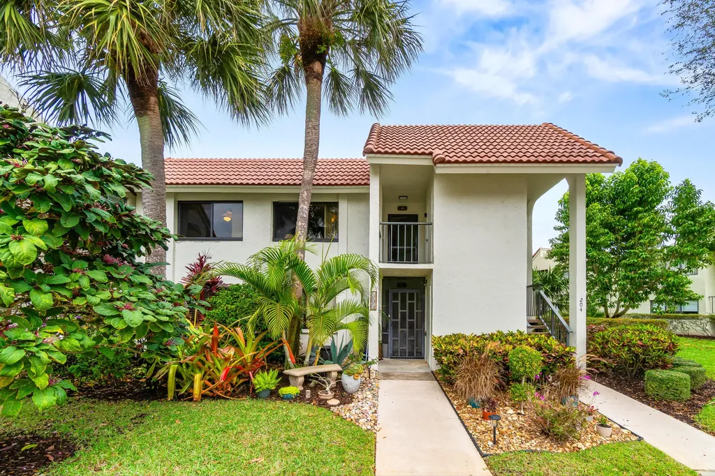 5687 Fairway Park Drive Boynton Beach FL 33437
