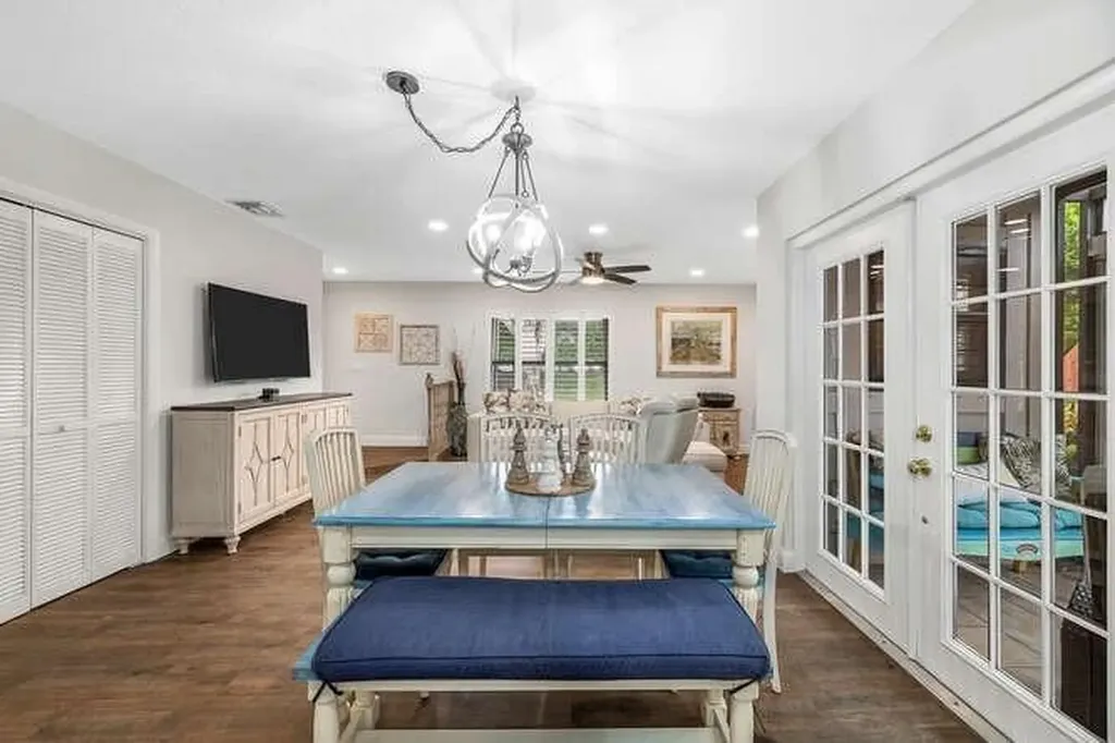 1960 Derby Trail Wellington FL 33414