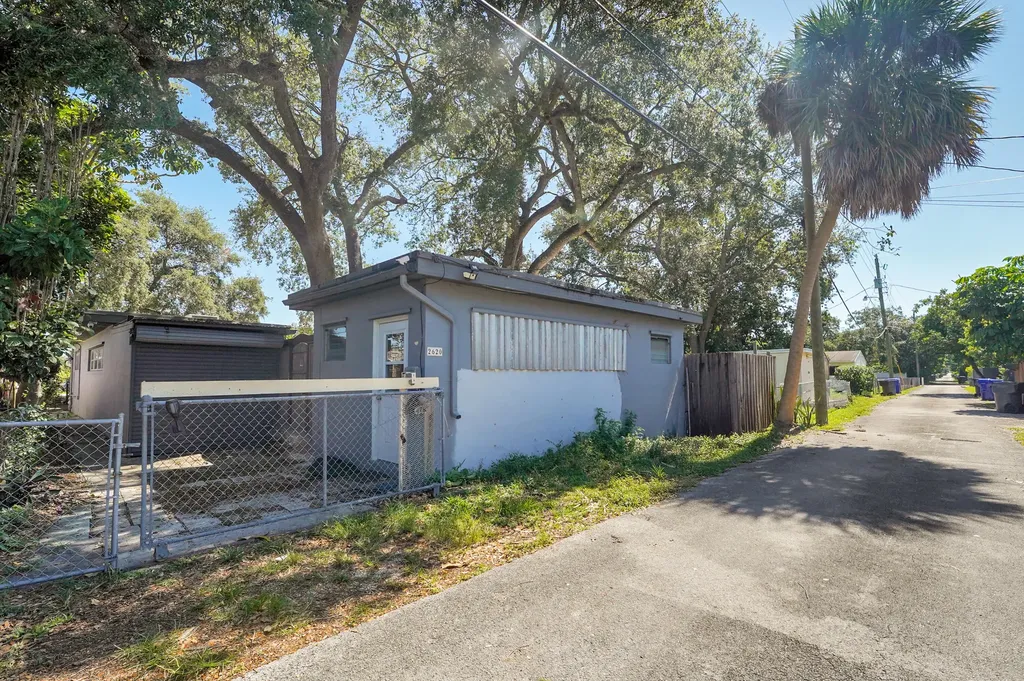 2620 Harding Street Hollywood FL 33020