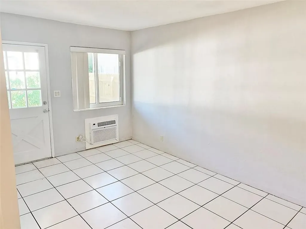 1958 Liberty Street Hollywood FL 33020