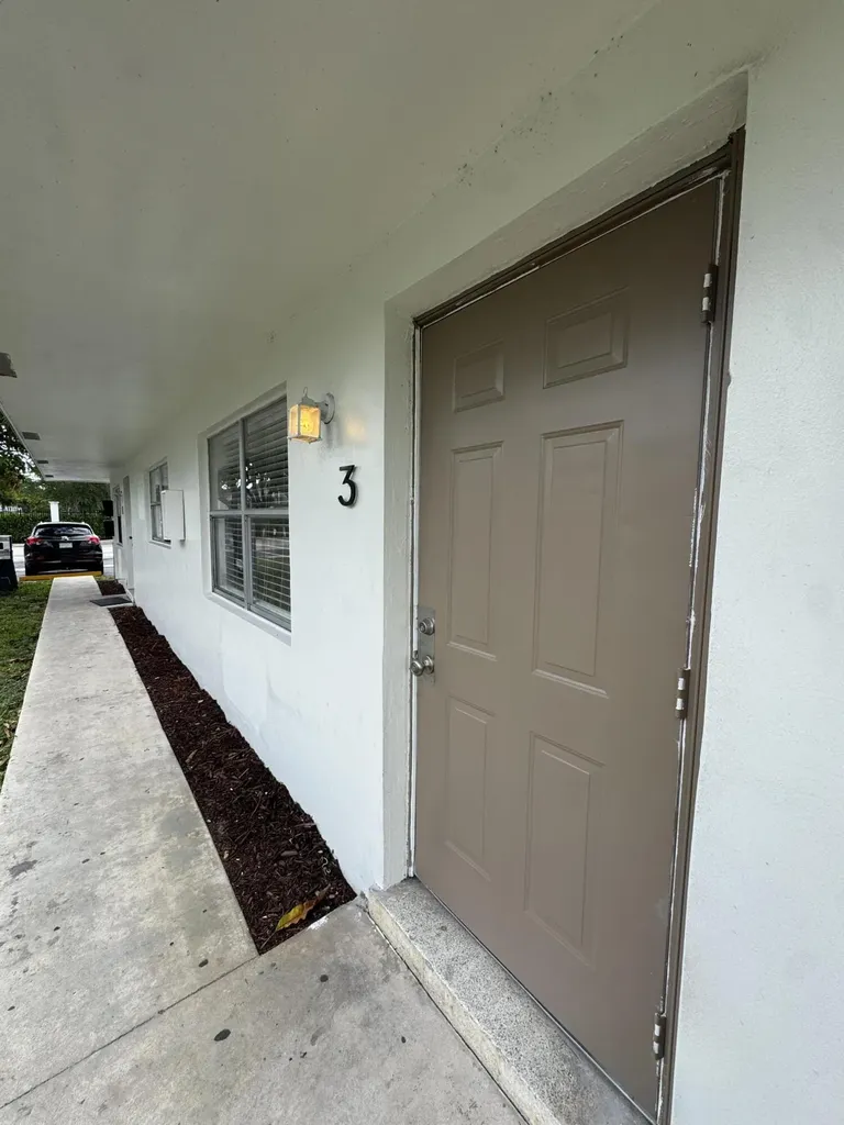 1795 NW 55th Avenue Lauderhill FL 33313