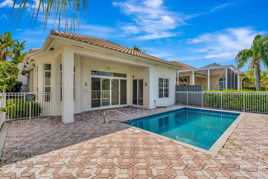 1012 Diamond Head Way Palm Beach Gardens FL 33418