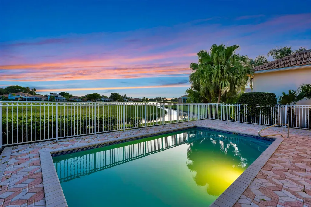 1012 Diamond Head Way Palm Beach Gardens FL 33418