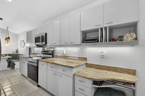 5954 SE Franklin Place Hobe Sound FL 33455
