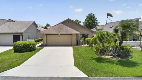 5954 SE Franklin Place Hobe Sound FL 33455