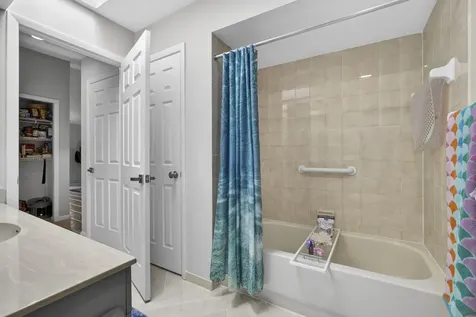 5954 SE Franklin Place Hobe Sound FL 33455