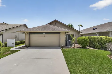5954 SE Franklin Place Hobe Sound FL 33455