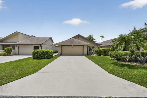 5954 SE Franklin Place Hobe Sound FL 33455