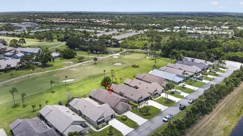 5954 SE Franklin Place Hobe Sound FL 33455