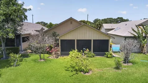 5954 SE Franklin Place Hobe Sound FL 33455