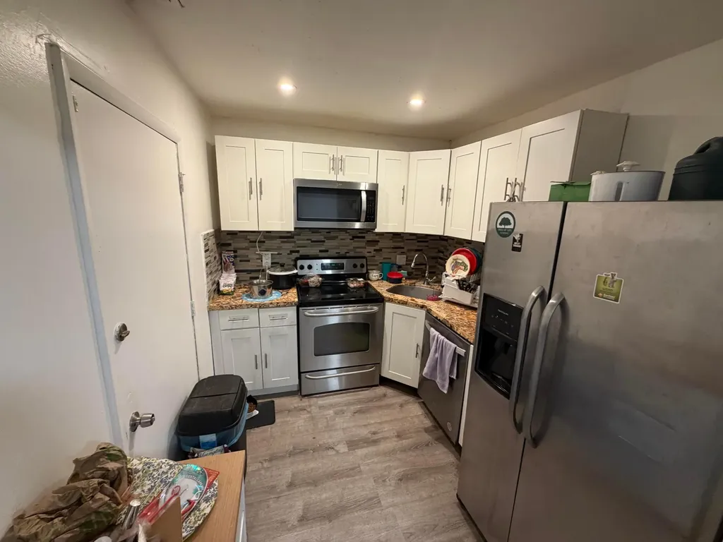 4040 N Hills Drive Hollywood FL 33021